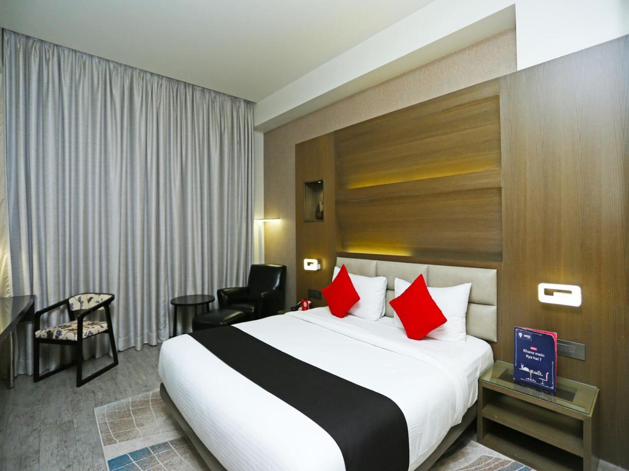 Golden Blossom Imperial Resorts Лакнау Екстериор снимка