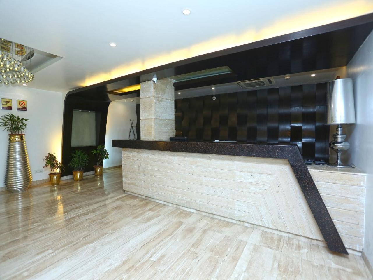 Golden Blossom Imperial Resorts Лакнау Екстериор снимка