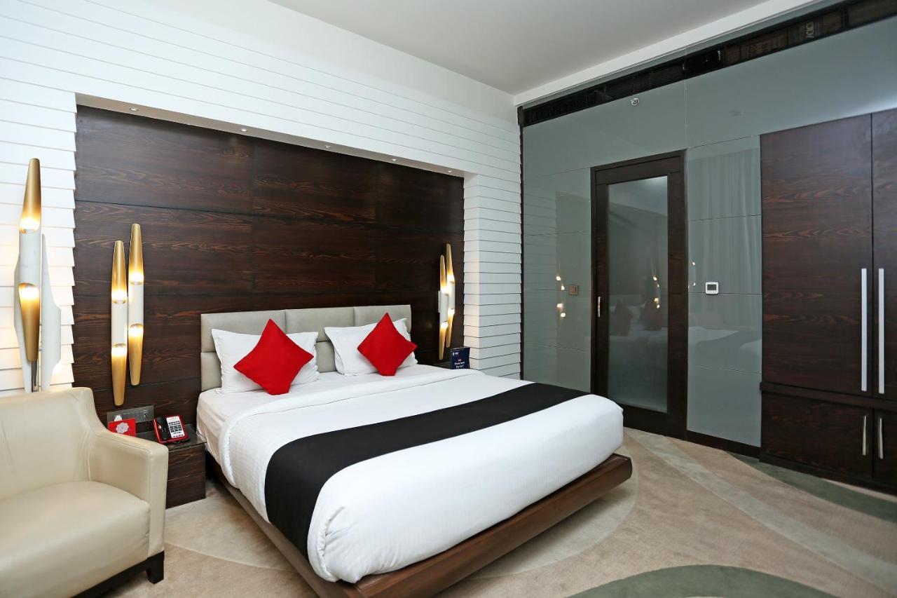 Golden Blossom Imperial Resorts Лакнау Екстериор снимка